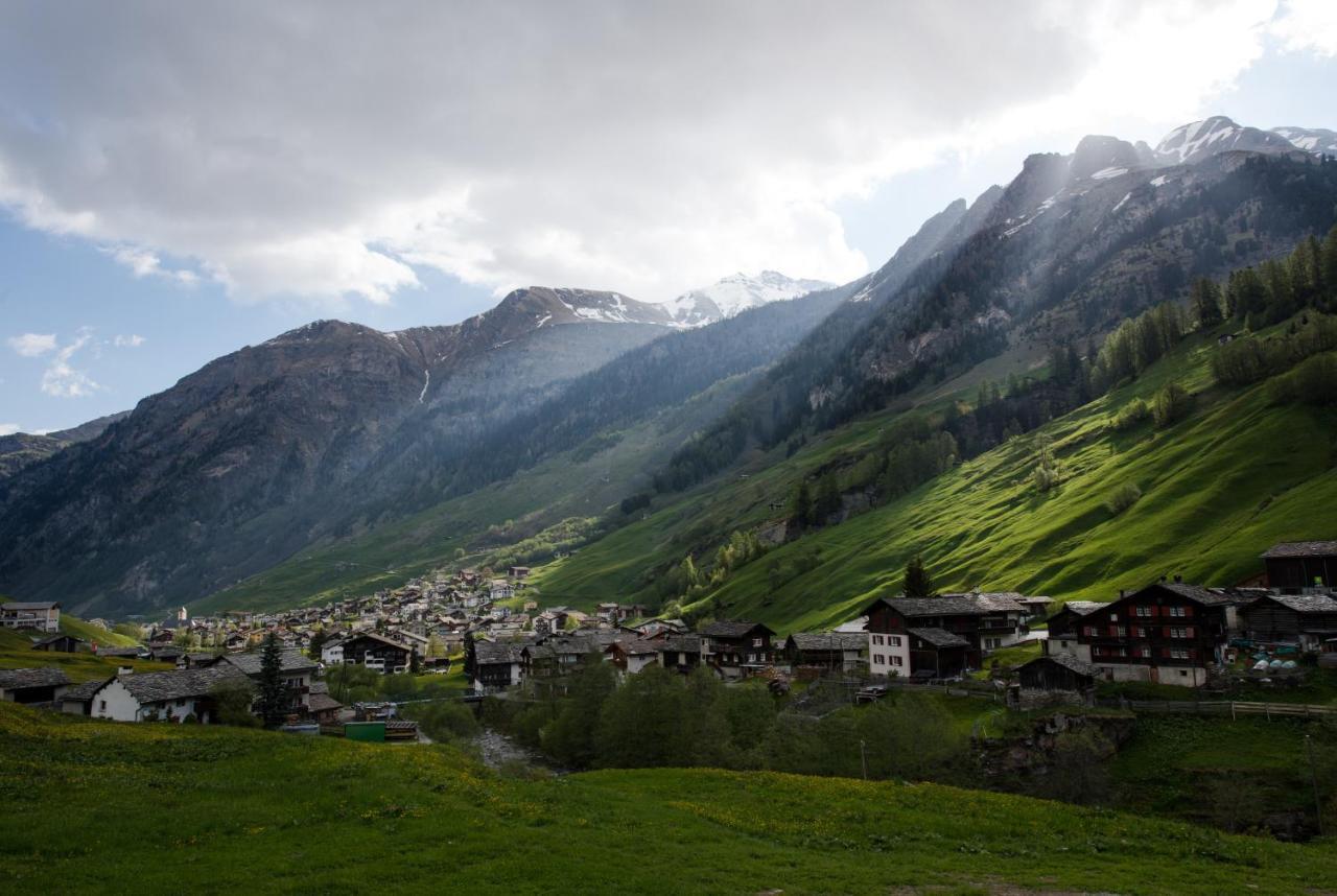 Hotel Steinbock Vals Exteriör bild